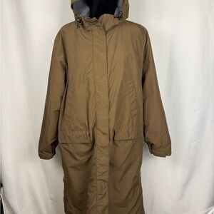 Lands’ End Long Hooded Insulated Parka – Women’s XL (18–20)